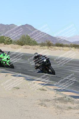 media/Dec-04-2025-Racers Edge (Thu) [[5ebc9f124d]]/3-B Group/7-Session 4 (Turn 10 Inside)/